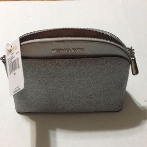 Michael Kors Emmy MD crossbody